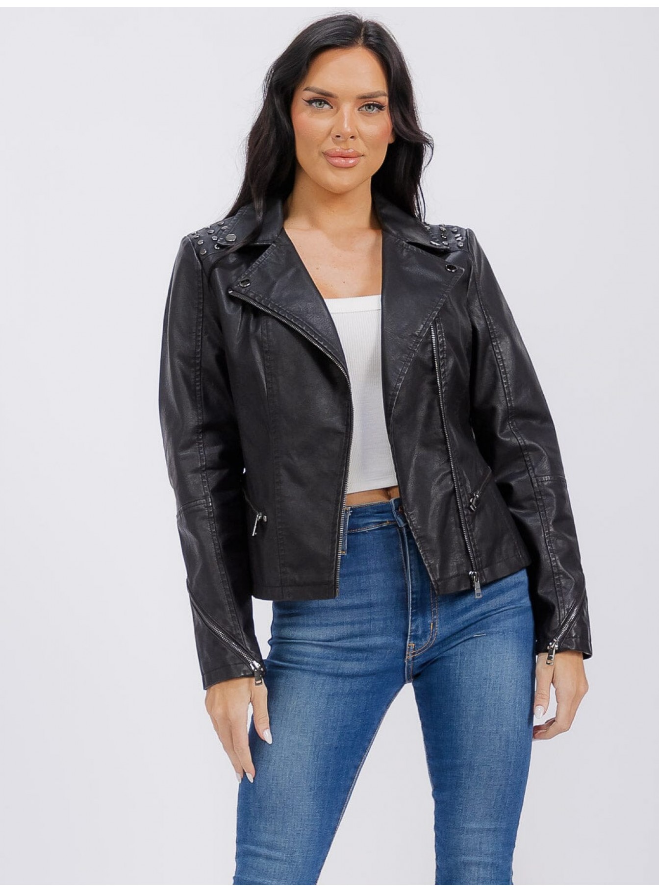 WOMEN'S LONG SLEEVE ZIPPER CLOSURE FRONT POCKETS STUDS PU PLEATHER JACKET